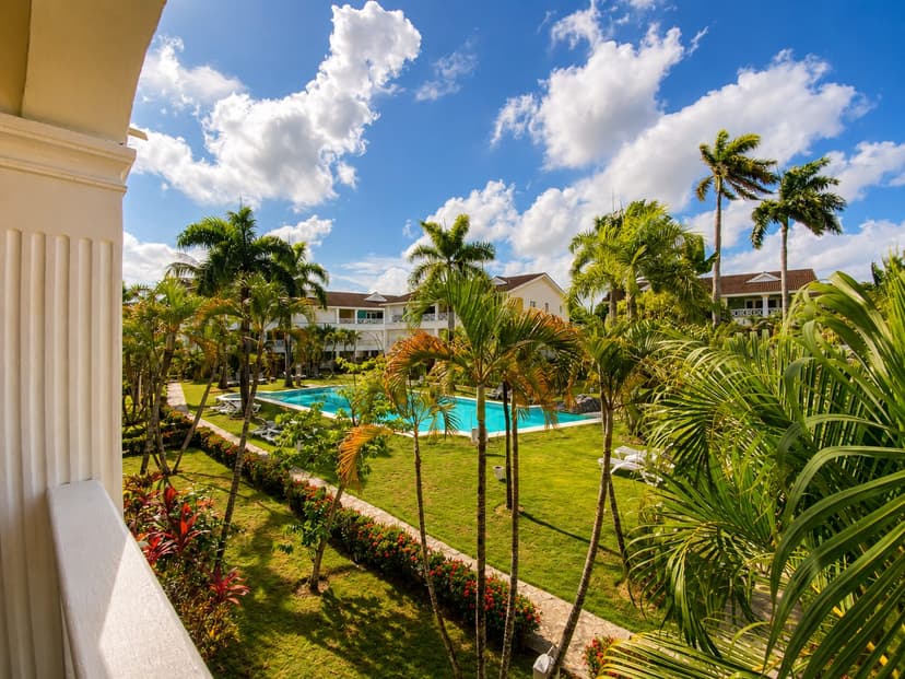 🌴 Magnifique appartement avec piscine à seulement 200 m de Playa Popy - La