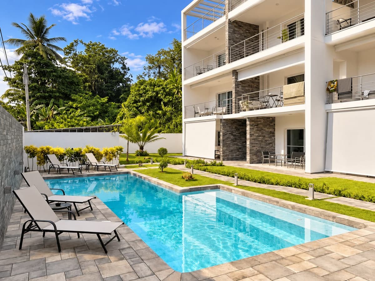 🌴 Superbe Penthouse Duplex de 205 m² avec Jacuzzi & Piscine - Centre de La
