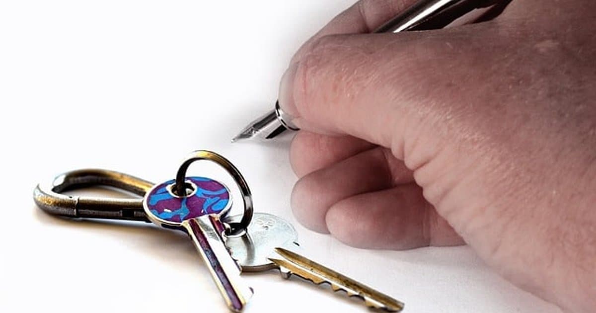 Should You Buy Property Personally or Through a Company?