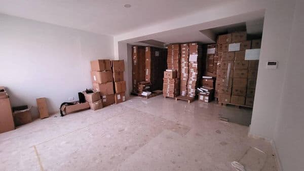 Local en Alquiler para Oficina en El Millón