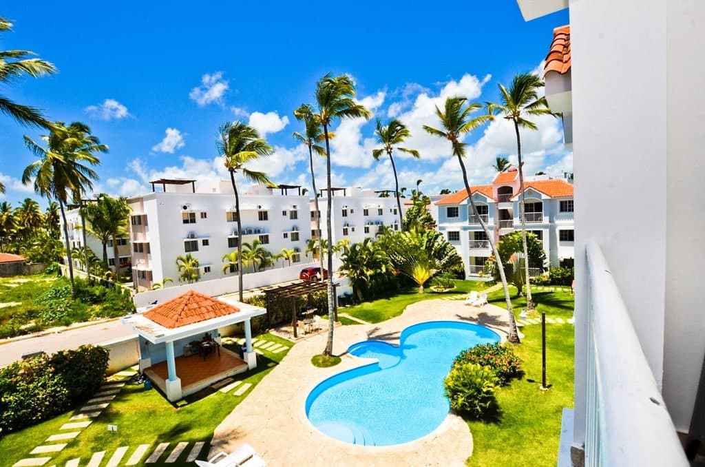 Arenas de Bavaro condo with private rooftop