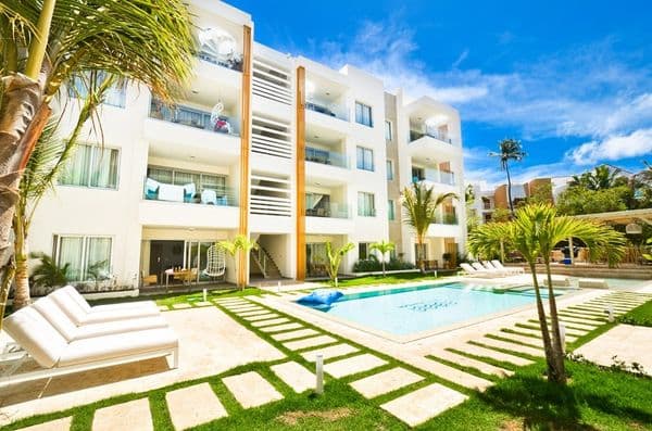 Beach Gardens 1 MINUTE WALK TO BEACH