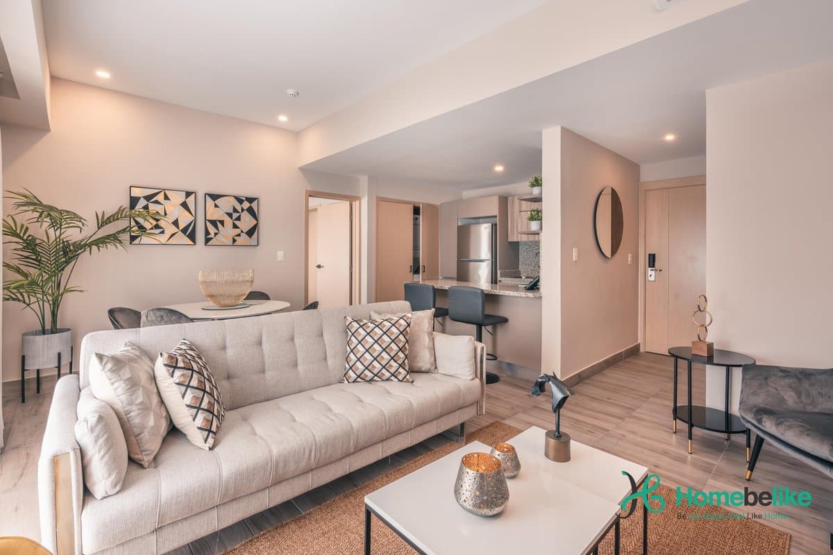Regatta Living II with Breakfast Included! - 204