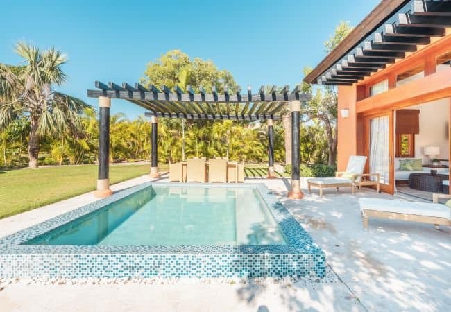 Bungallow with private pool at Green Village AA3