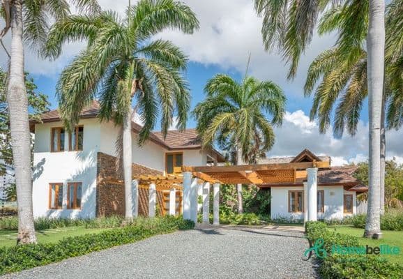 Tropical villa with golf course view at Las Palmas