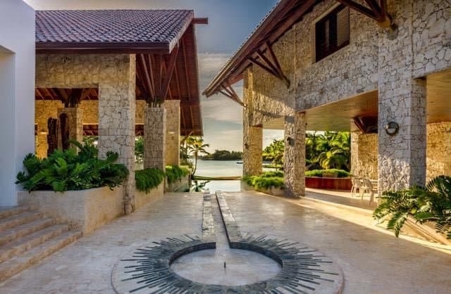 Villa Escondida