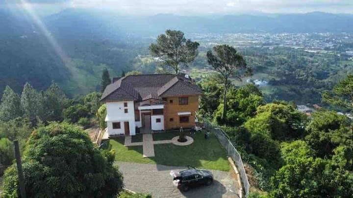 Villa Pura Vida