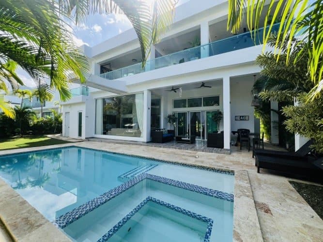 Welcome to Your Dream Getaway