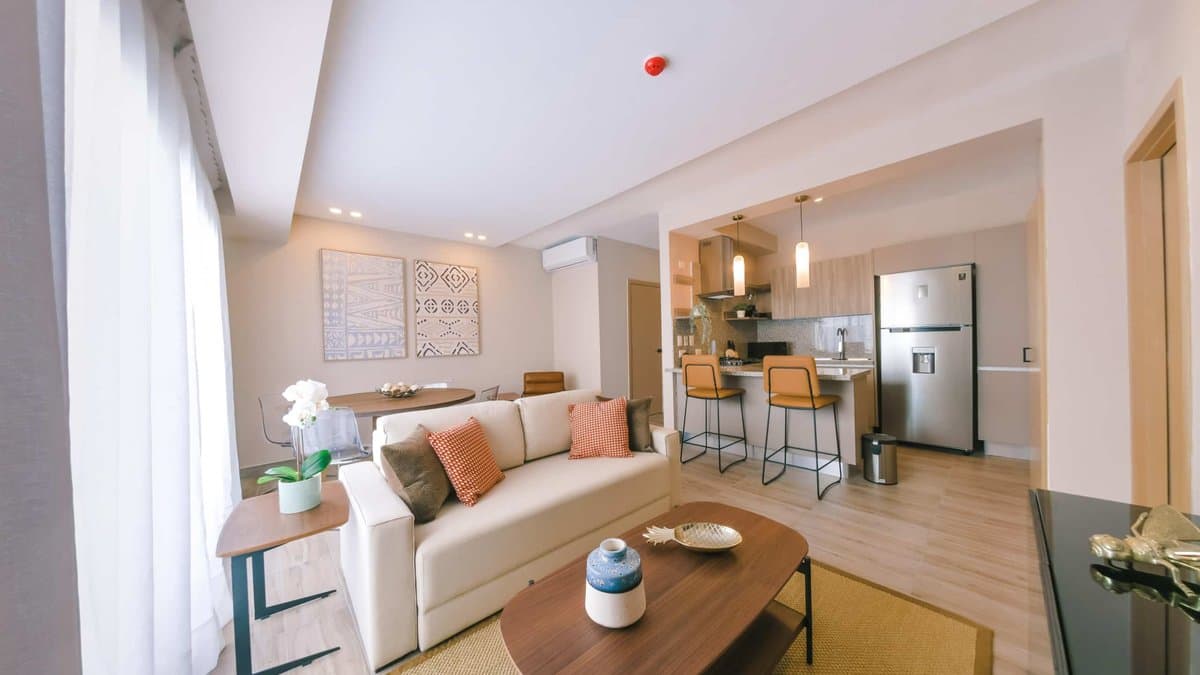 Regatta Living II with Breakfast Included! - 304