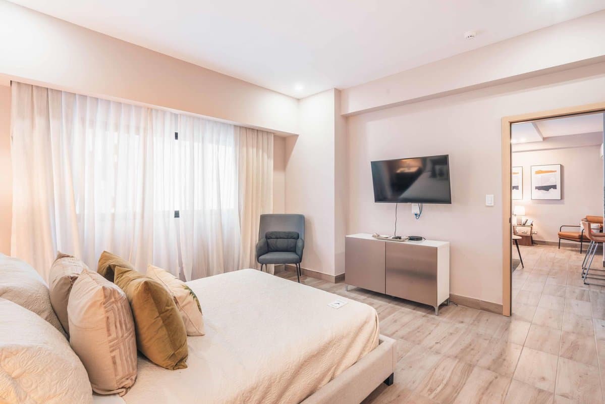 Breakfast Included at Regatta Living 505